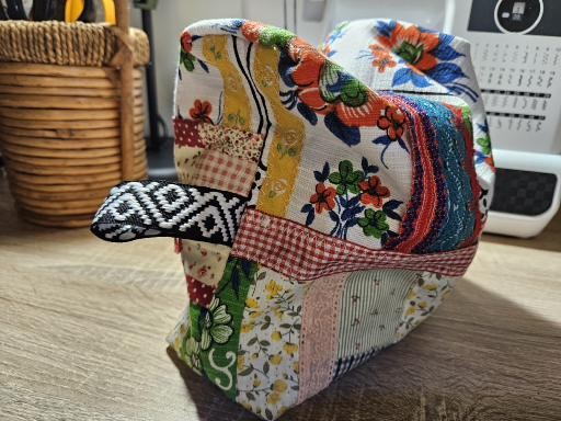 õmblemine, tikkimine, lapitehnika, kangad, käsitöö