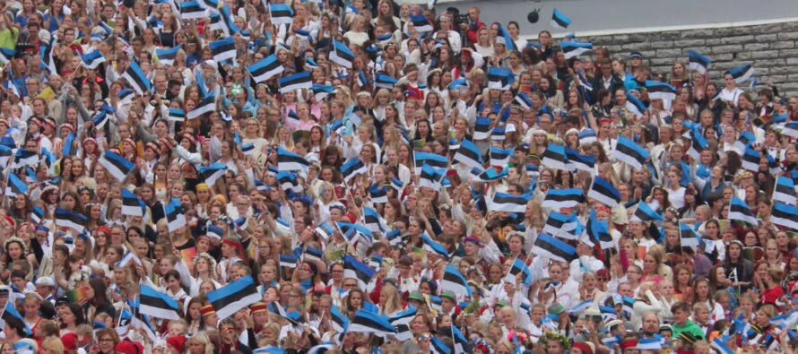 Eesti rahvakultuur: Laulu- ja tantsupeo traditsioon