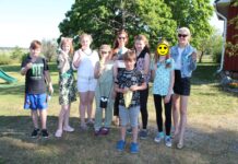 Helena-Reet: Meie väike aiapidu, lõimumine ning 12 kasti jäätist Balbiino Jätsiabilt