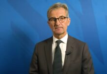 Rootsi Keskpanga juht Erik Thedéen pankadele: Miks hoiuste intressid ei tõuse? Rootsi Keskpanga juht Erik Thedéen pankadele: Miks hoiuste intressid ei tõuse?