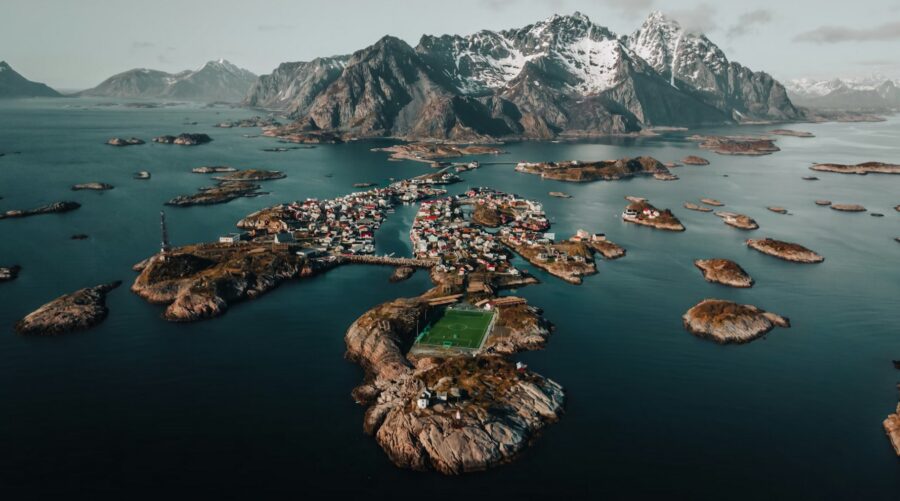 Henningsværi kaluriküla Norras