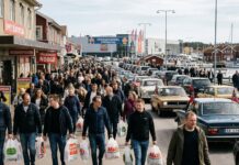 Skjærtorsdags-rally ehk PÄEV, mil Rootsi Strömstadi linn täitub norrakatega Skjærtorsdags-rally - MIKS täitub Rootsi Strömstadi linn igal suurel neljapäeval norrakatega?