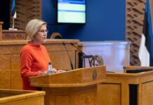 Eesti: Õiguskantsler taotleb riigikohtult mootorsõiduki registreerimistasu sätete kehtetuks tunnistamist Ülle Madise: Liiklusseadus on põhiseadusega vastuolus