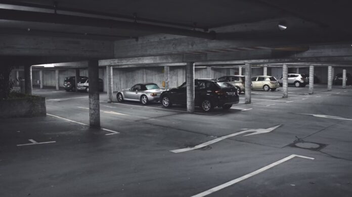 Mootorsõidukimaks ehk automaks on riiklik maks, mis kehtib kõigile Eestis liiklusregistris registreeritud sõidukitele