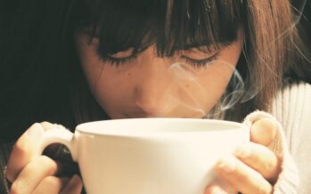 MIDA süüa ja juua koroonaviiruse ajal? Miks peab tee ja kohviga piiri pidama?