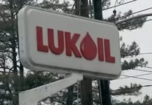 Soomes boikoteeritakse Lukoili tütarfirmat, turule peaks tulema uus tegija, kes tanklad üle võtaks