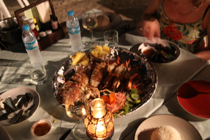 toit, restoran