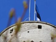 Eesti: Riigikogu kutsub Eesti lipu päeva puhul pidulikule lipuheiskamisele ja Pika Hermanni torni