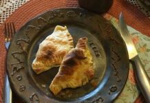 Retsept: KODUSED ülimaitsvad pärmi-lehttaignast valmistatud singi-basiiliku pirukad