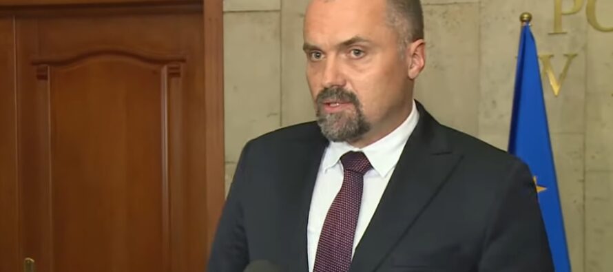 Turkish Airlines Iraagi ja Süüria kodanikke Minski enam ei lennuta