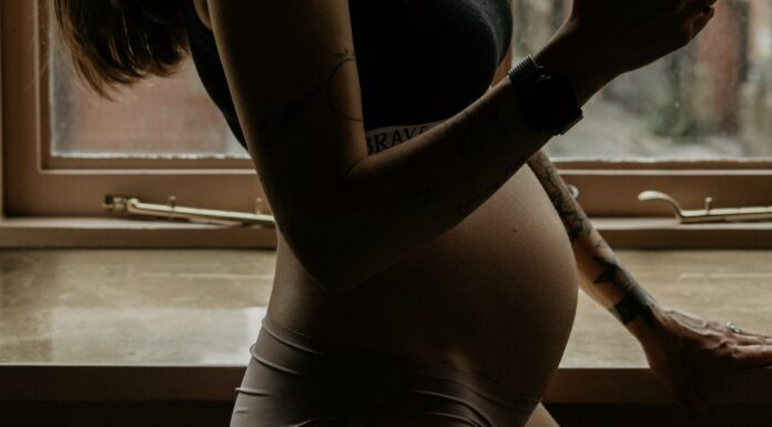 Ingrid Olina Hovlandi skandaal Norras kogub tuure: Aftenposteni toimetus asus kaitsma sõnavabaduse põhimõtteid Ingrid Olina Hovland skandaal Norras kogub tuure: Aftenposteni toimetus asus kaitsma sõnavabaduse põhimõtteid