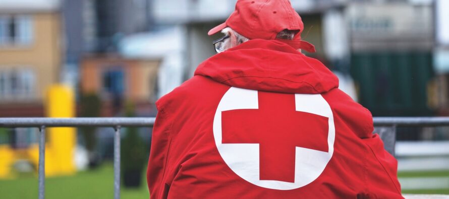 Eesti: Eesti Punane Rist kogub Ukraina toetusmeeleavaldusel humanitaarabi ja rahalisi annetusi