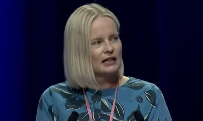 riikka purra youtube