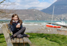 Kuidas otsustada, kas nooruk võib vaheahal jääda üksi linna kodu valvama?