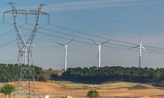 Utilitas on Eesti suurim kaugkütte- ja taastuvenergiaettevõte, mis varustab sooja eeskätt suuremates linnades ning käitab mitut koostootmisjaama (soojus ja elekter)