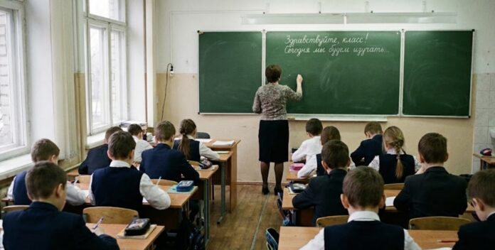 umbkeelsed vene koolid eestis Umbkeelsed vene koolid Eestis - õpilased ei oska eesti keelt