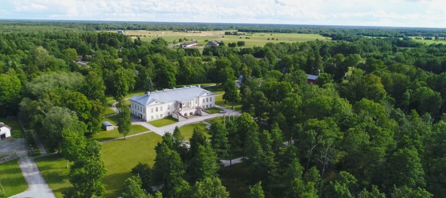 Soome ettevõtjale kuuluv Eesti kalleim mõis on juba tükk aega kosilasteta: Koroonaviirus on paljude huviliste plaanid segi löönud
