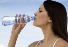 Eksperiment – mis juhtub kui juua päevas 4 liitrit vett? Tagajärjed on üllatavad!